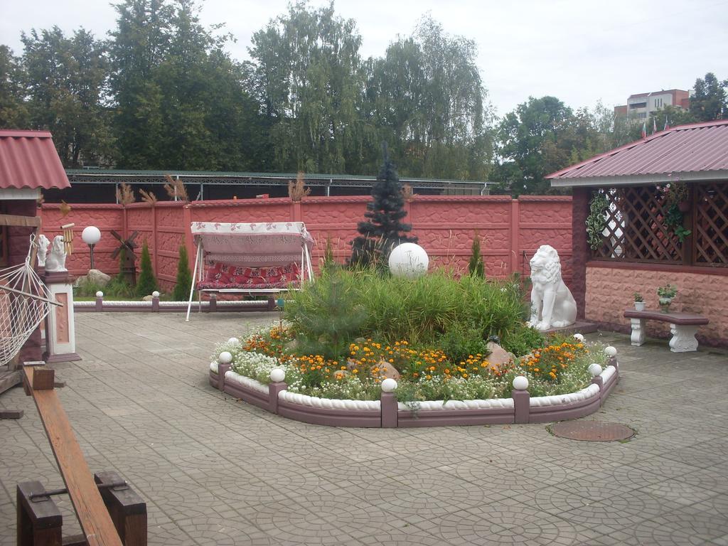 Hostel 3 Stars Na Oktyabryskoy Vitebsk Exterior photo